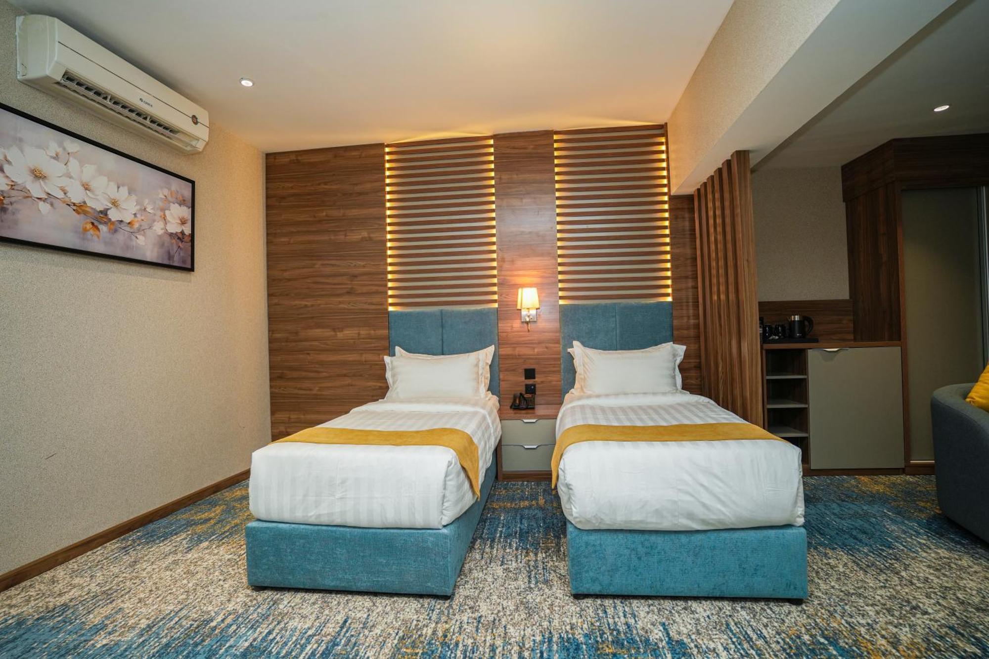 Hotel Haven Plaza Ar Riyad Esterno foto