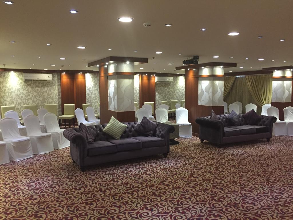 Hotel Haven Plaza Ar Riyad Esterno foto